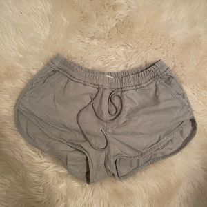 Aritzia community shorts